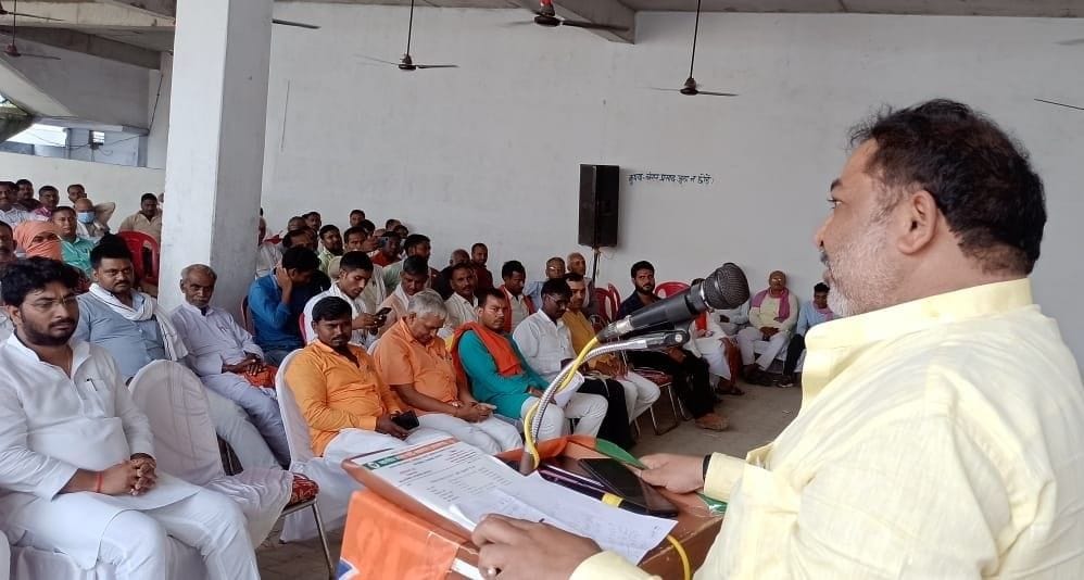 SP-BSP have lost their political existence: Dayashankar Singh