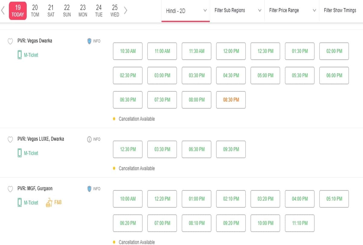 Akshay kumar and Vashu bhagnani charter a plane to take media from Bombay to surat for a special sceening of the BellBottom in 3D
