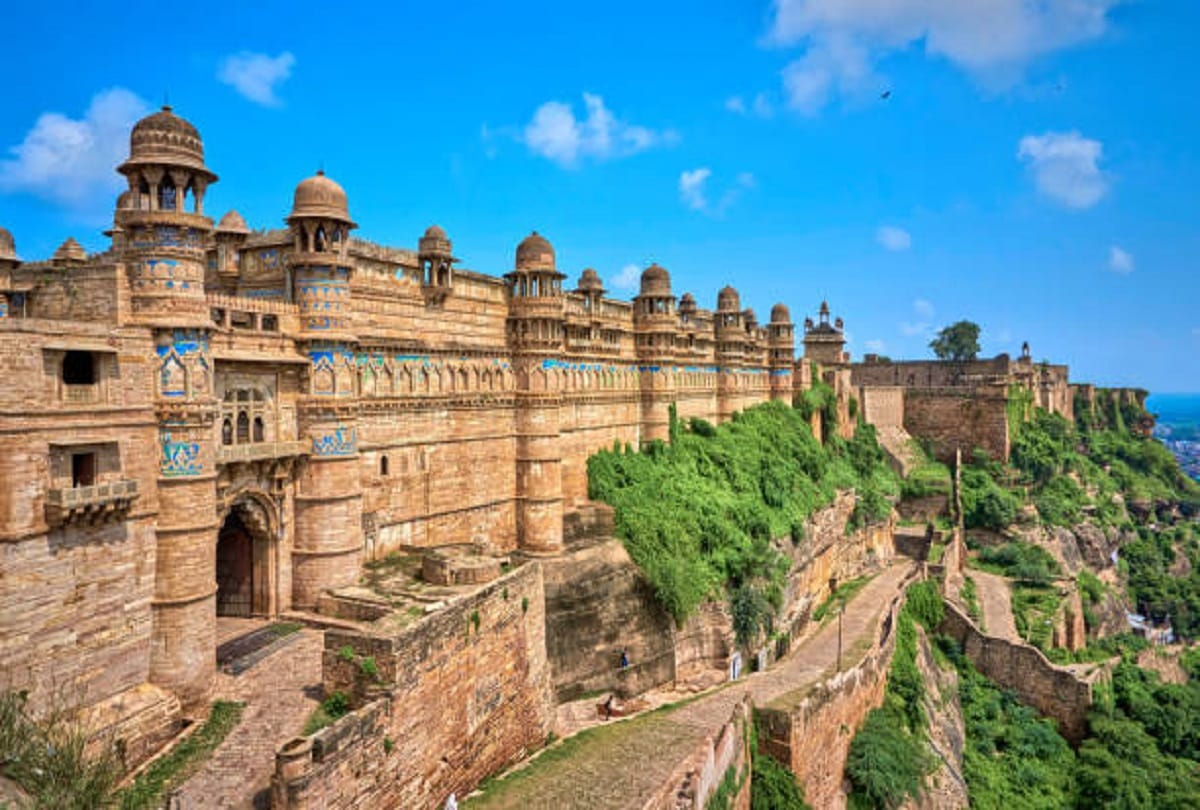 Largest Forts In India to visit