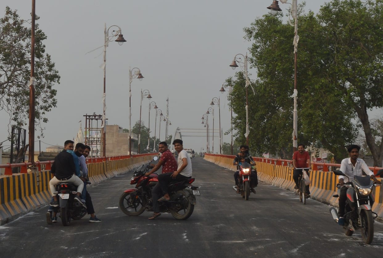 Hathras: On 25th, the minister in charge of the district will inaugurate the overbridge