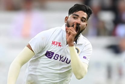 Mohammed Siraj father died when he was Quarantine in Australia during tour no fellow cricketer could enter Siraj room to share sorrow