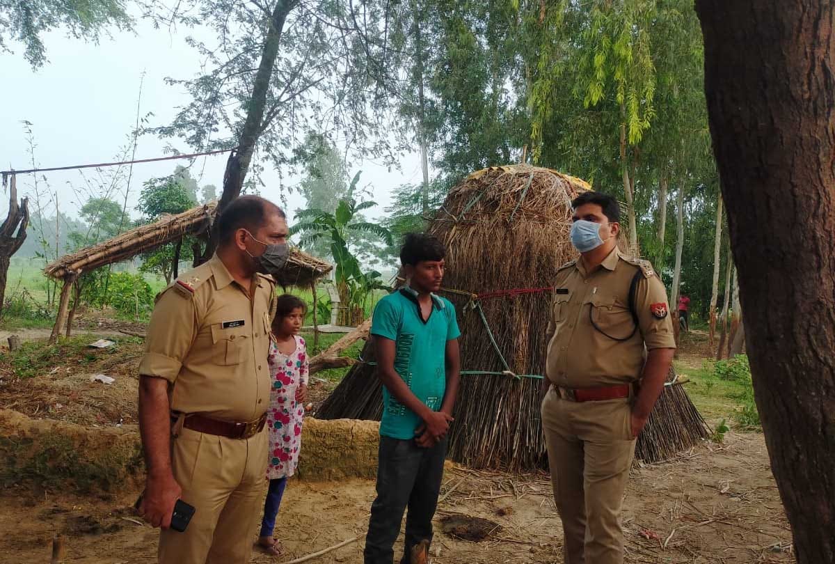 UP: Worker's body found hanging on a tree in Hardoi, brother, his wife and son accused of murder