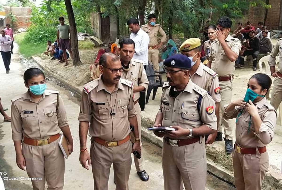 pregnant woman hanged herself in etawah