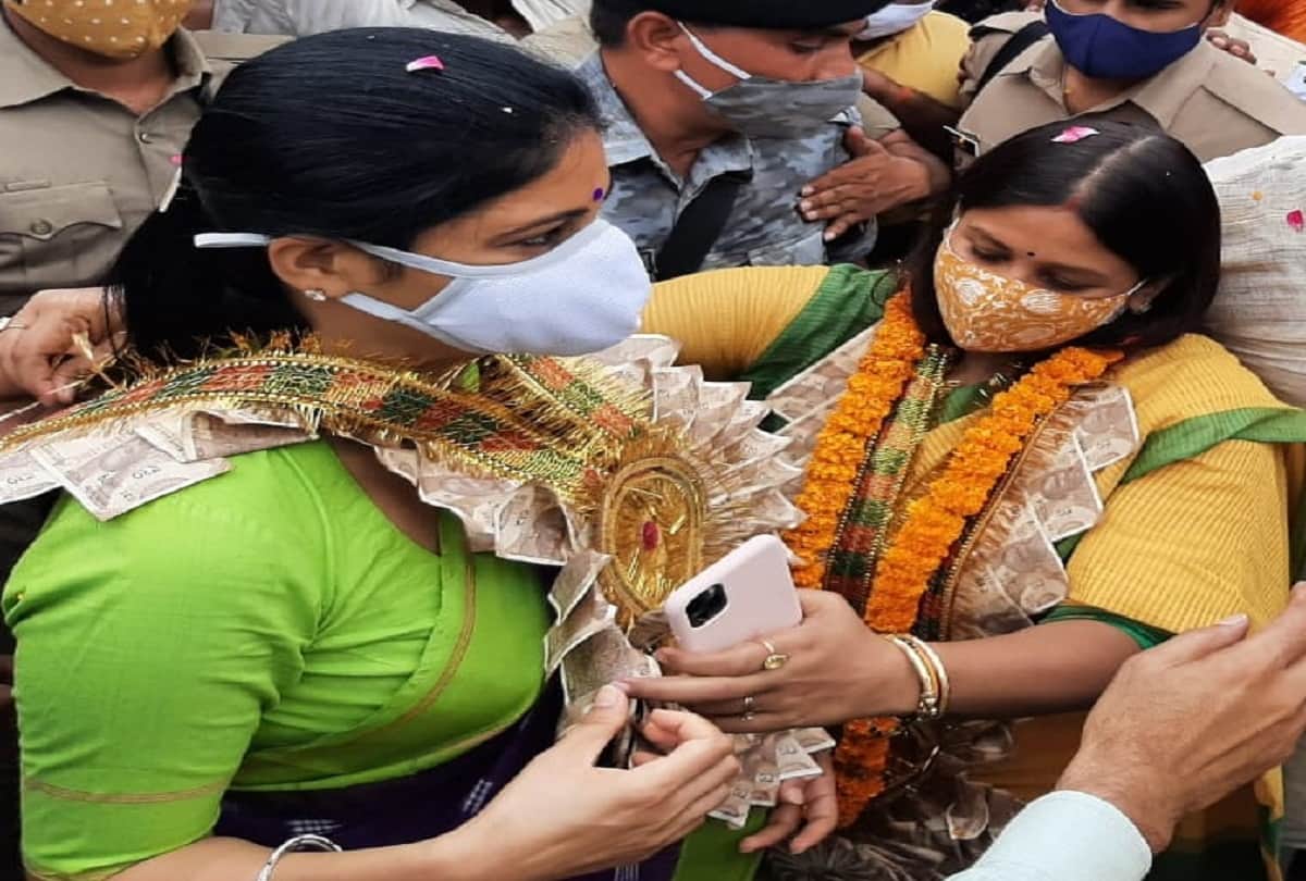 The increasing respect of the country in the world is not being tolerated by the opposition, Minister Anupriya Patel praised Modi, Yogi government