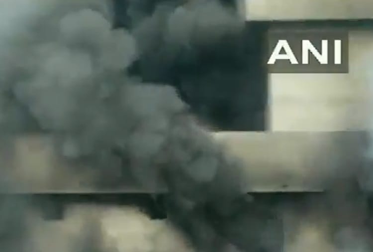 Ludhiana Plastic Godown Fire News: Fire breaks out in Plastic Godown in Field Ganj Area of Ludhiana