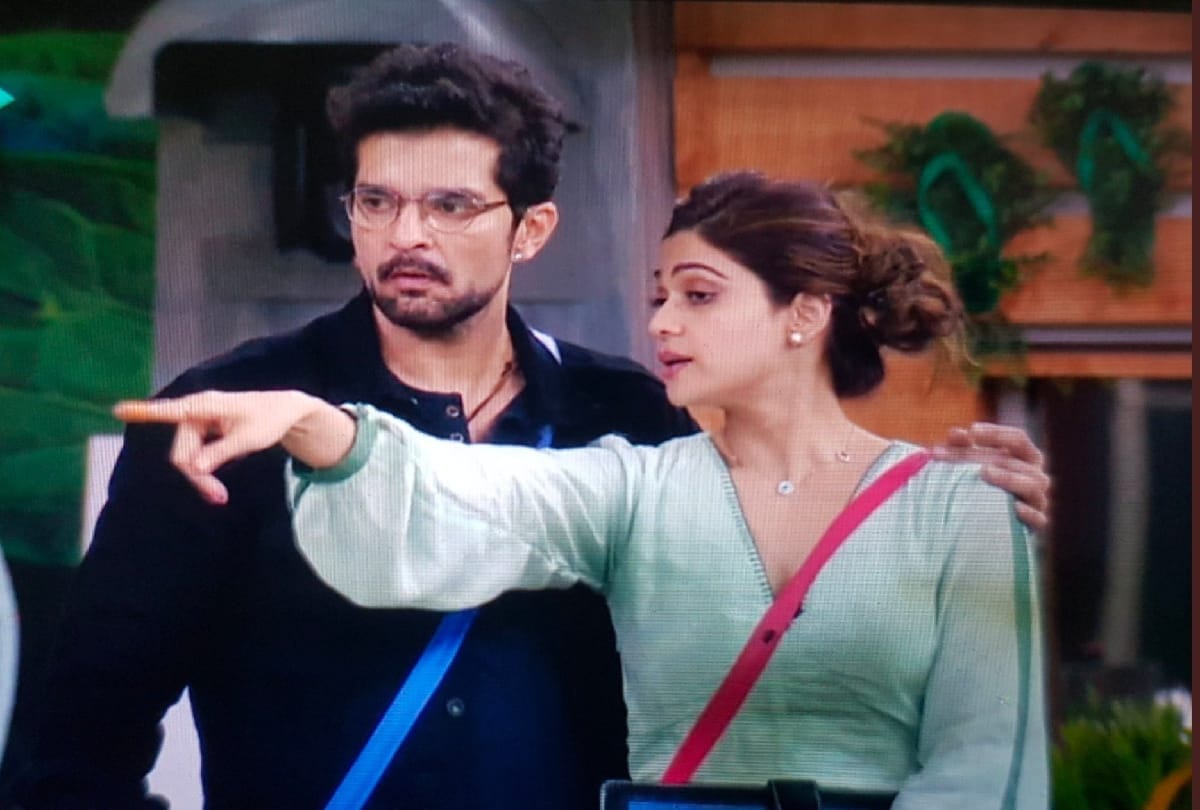 Bigg boss ott raqesh bapat opens up to shamita shetty about his divorce with ridhi dogra know details