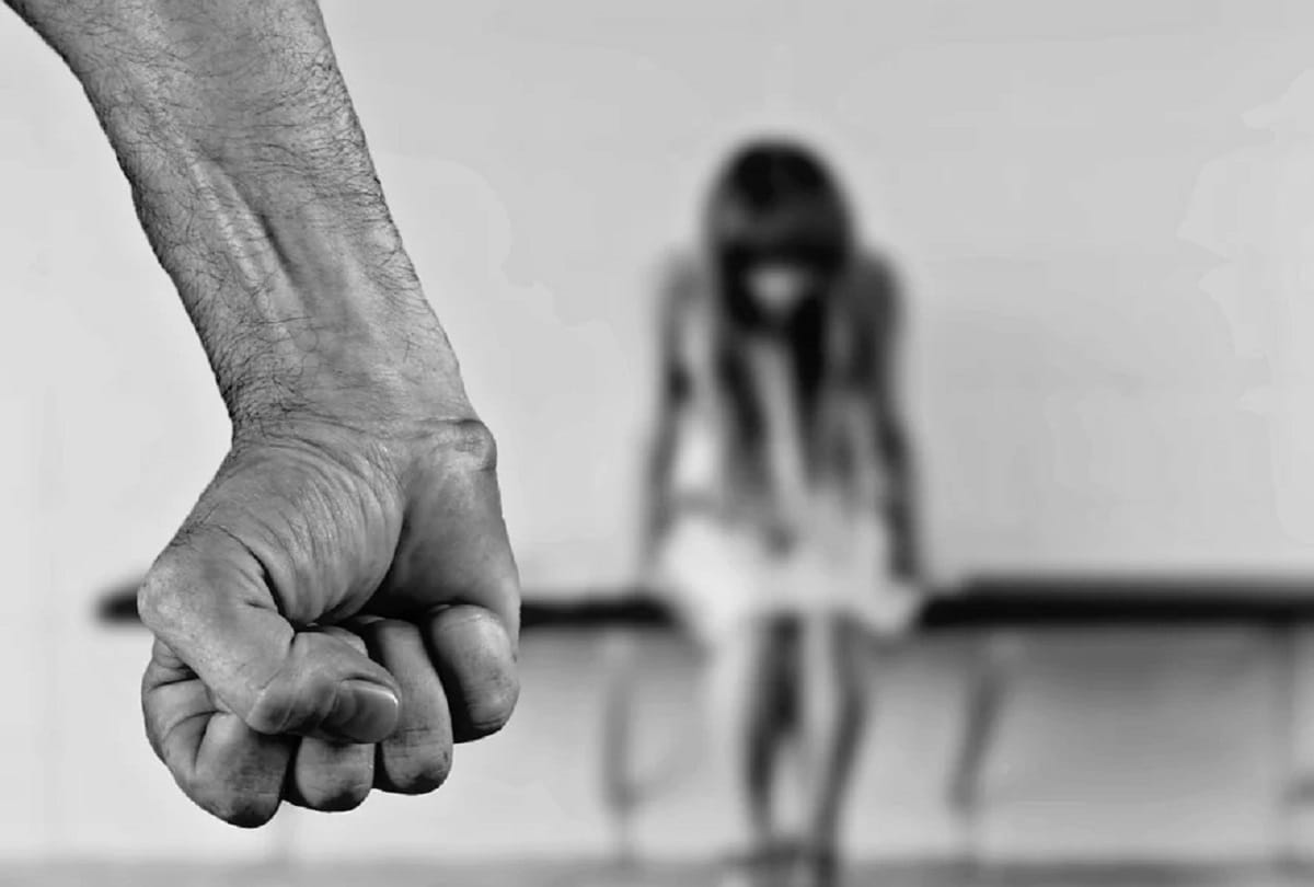 Rajasthan News, Rajasthan woman forced for physical relation with brother inlaw and torchered for dowry
