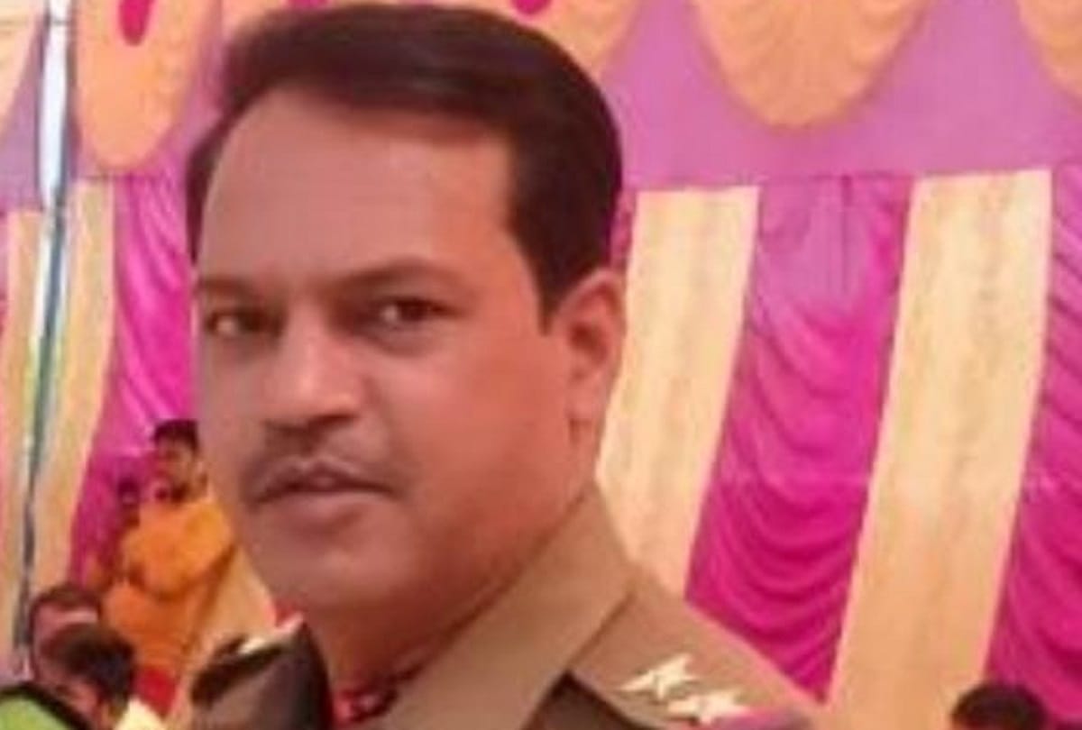 inspector ashok chaturvedi sacked by ig anil kumar rai