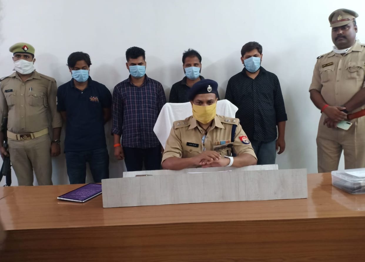 Four arrested for attempted burglary in PET