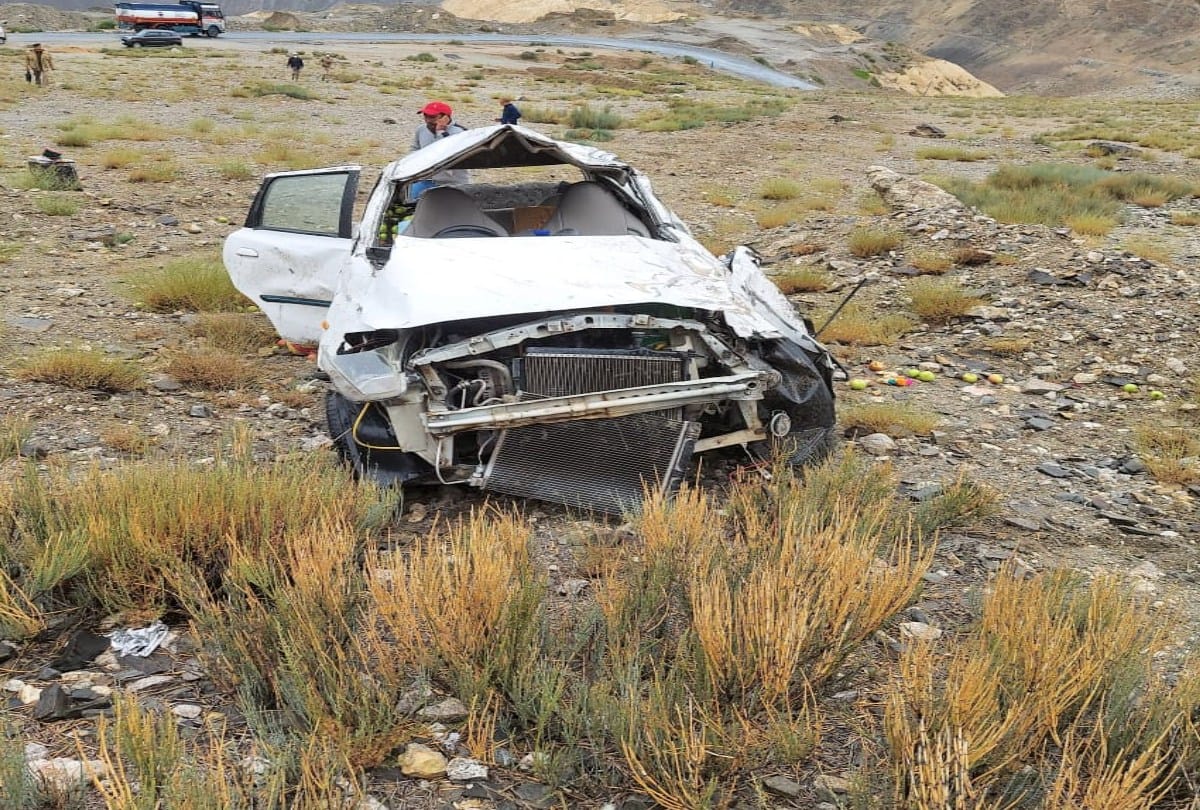 car accident near Chango on National Highway-5 in Kinnaur