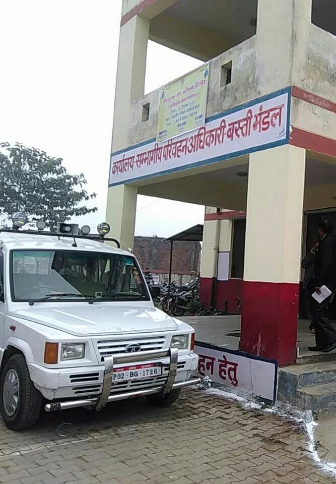 387 vehicle owners are sitting on the tax of 75 lakhs