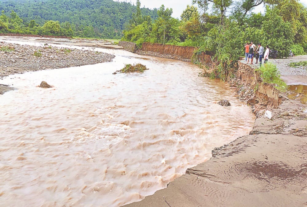 Uttarakhand Monsoon Update: Landslide after heavy rainfall in Many places and one death photos