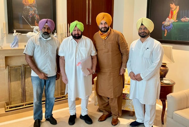 Punjab congress chief navjot sidhu demands CM Captain amarinder singh for making roster for cabinet ministers