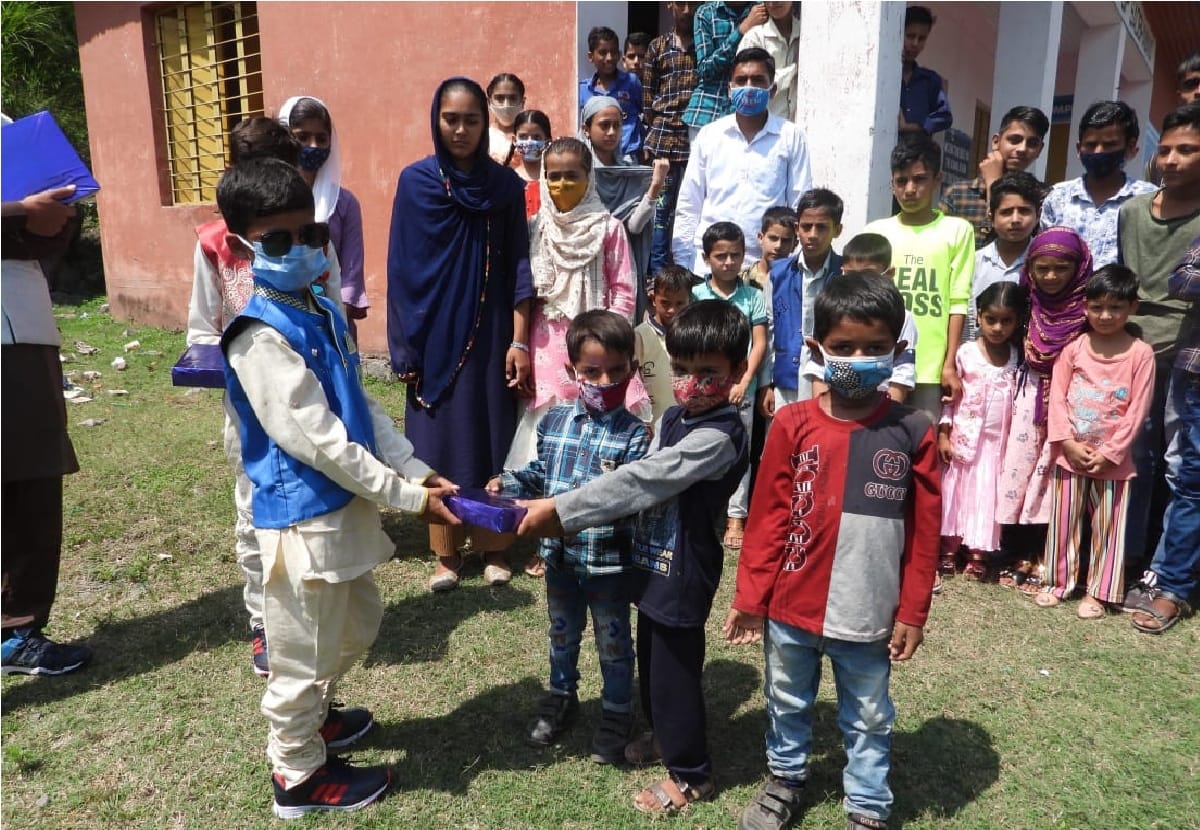 INDIA REPATRIATES CHILDREN OF PAKISTAN OCCUPIED JAMMU AND KASHMIR, WHO CROSSED THE LINE OF CONTROL IN POONCH