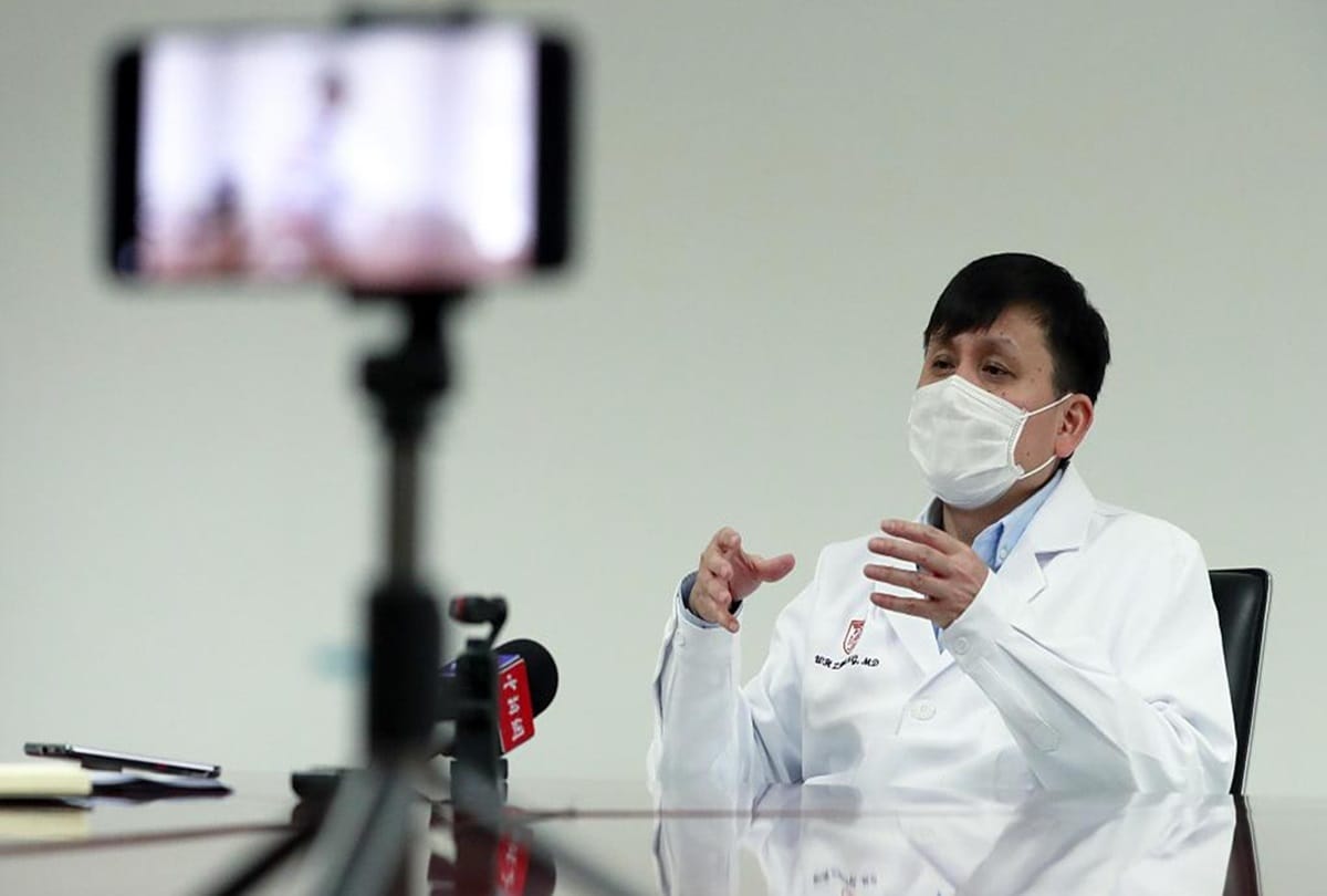 Chinese Citizen express anger over Pandemic Expert advice of preparing to live with COVID-19 calls him traitor his College launches investigation into his two decades old doctoral thesis
