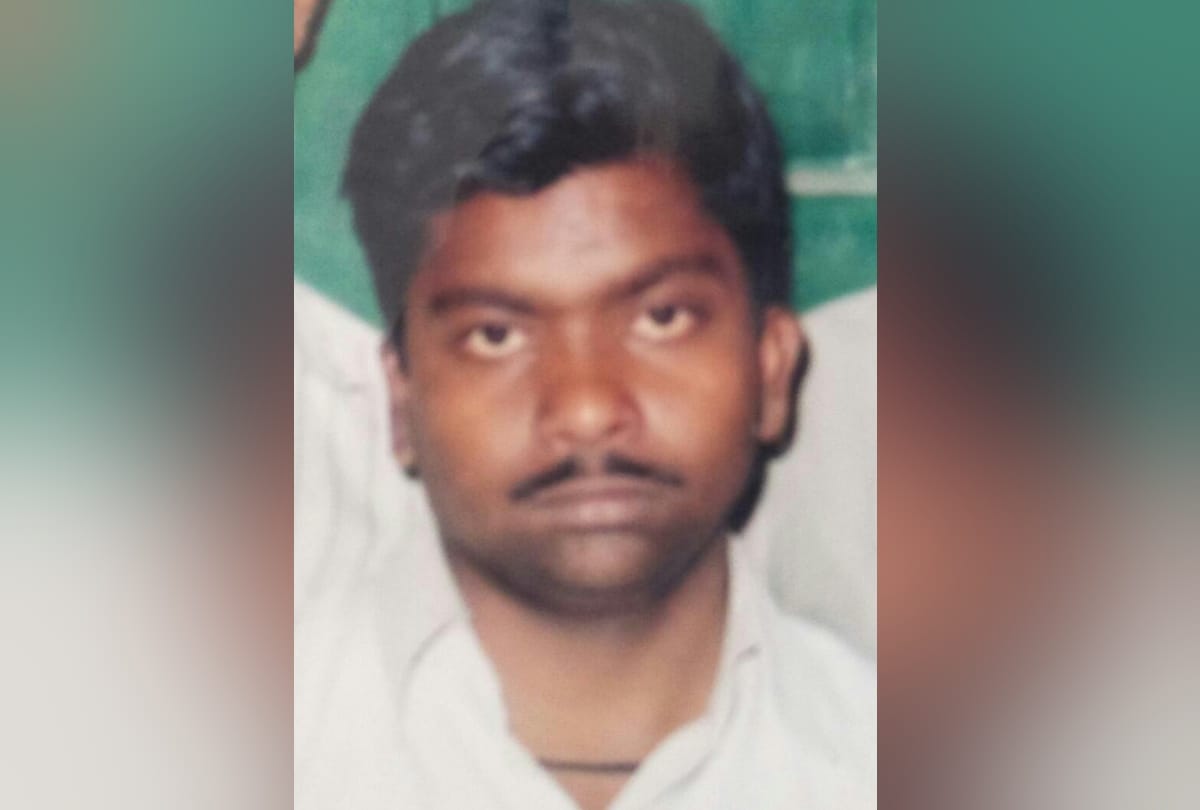 Current landed in pillar in Chitrakoot of uttar pradesh one dies after being hit