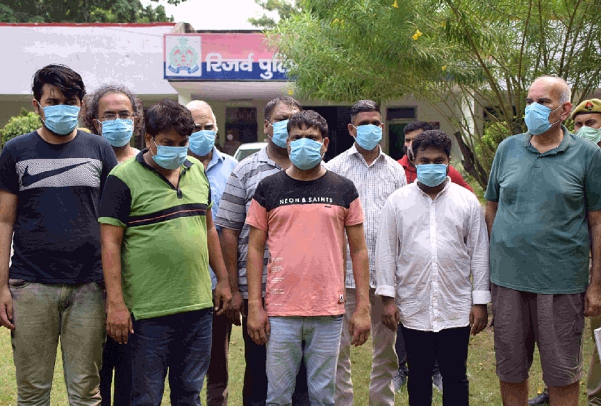 ghaziabad loot case 11 people including son of former MLA of Hapur arrested in robbery from rice trader