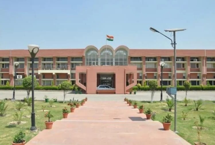 3554 students from 23 states applied for admission in Murthal University