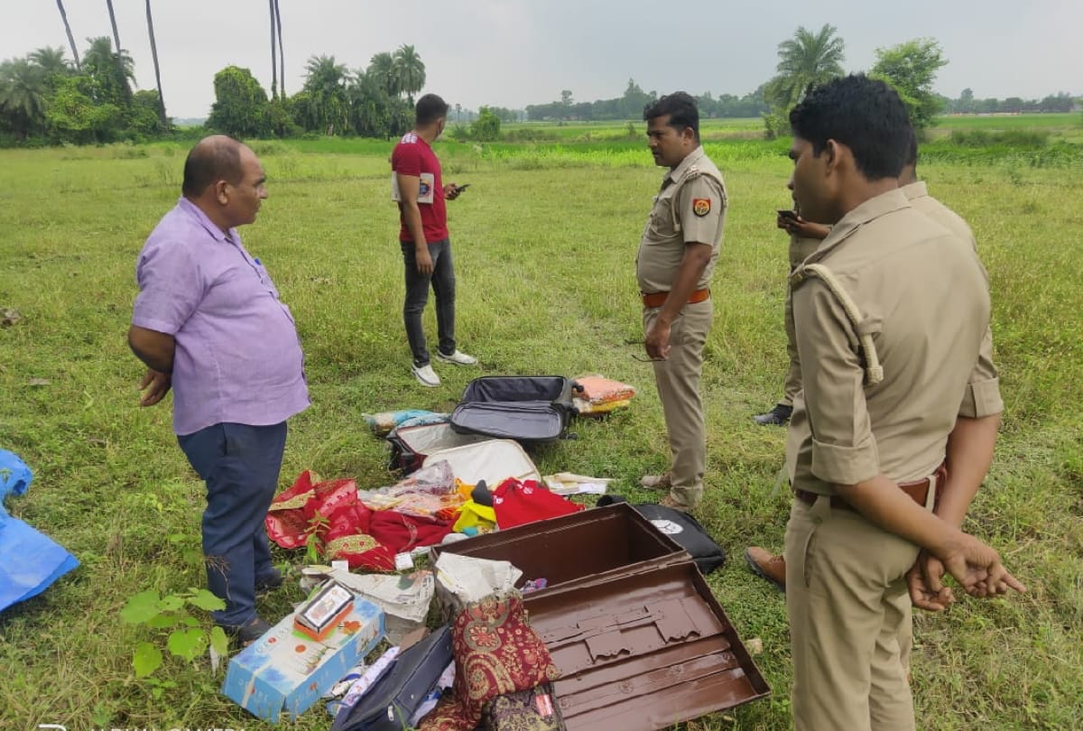 fearless miscreants theft in same area where SSP Dr. Vipin Tada set up police chaupal in Gorakhpur