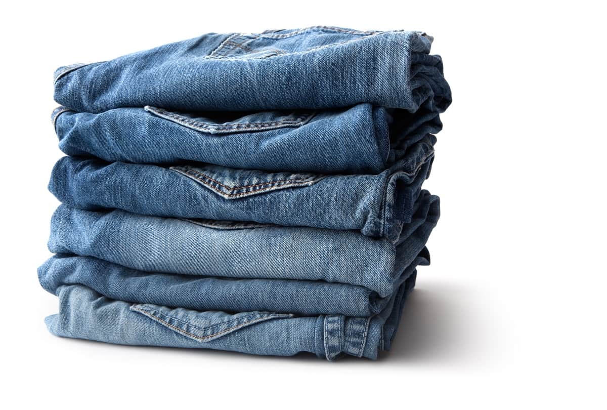 Old Jeans New Look Ideas How To Style Faded And Ripped jeans hacks