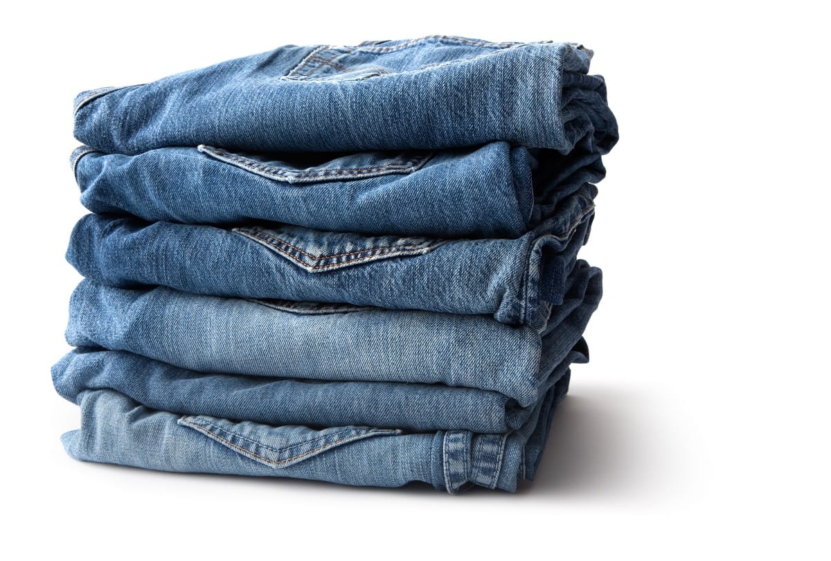 Tight jeans and synthetic clothing prone to fungus and ringworm