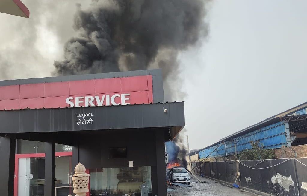 12 cars burnt due to fire in service section of showroom, heavy damage