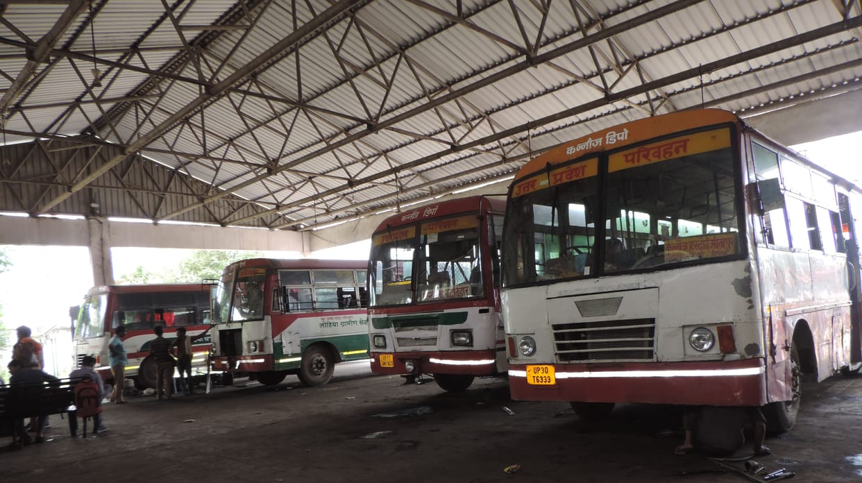 Long distance passengers being carried by Kandam buses