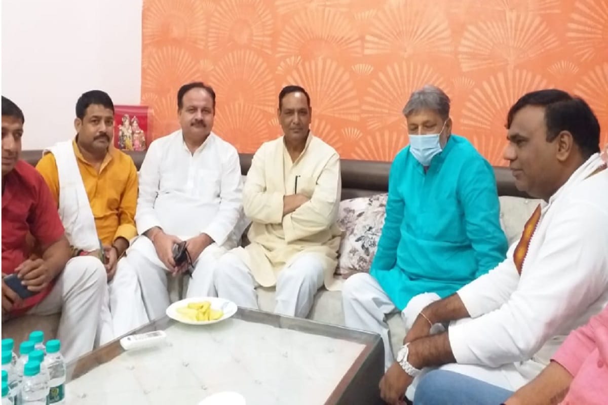 Minister of State Anil Sharma reached Meerut and targeted the so called leaders of farmers