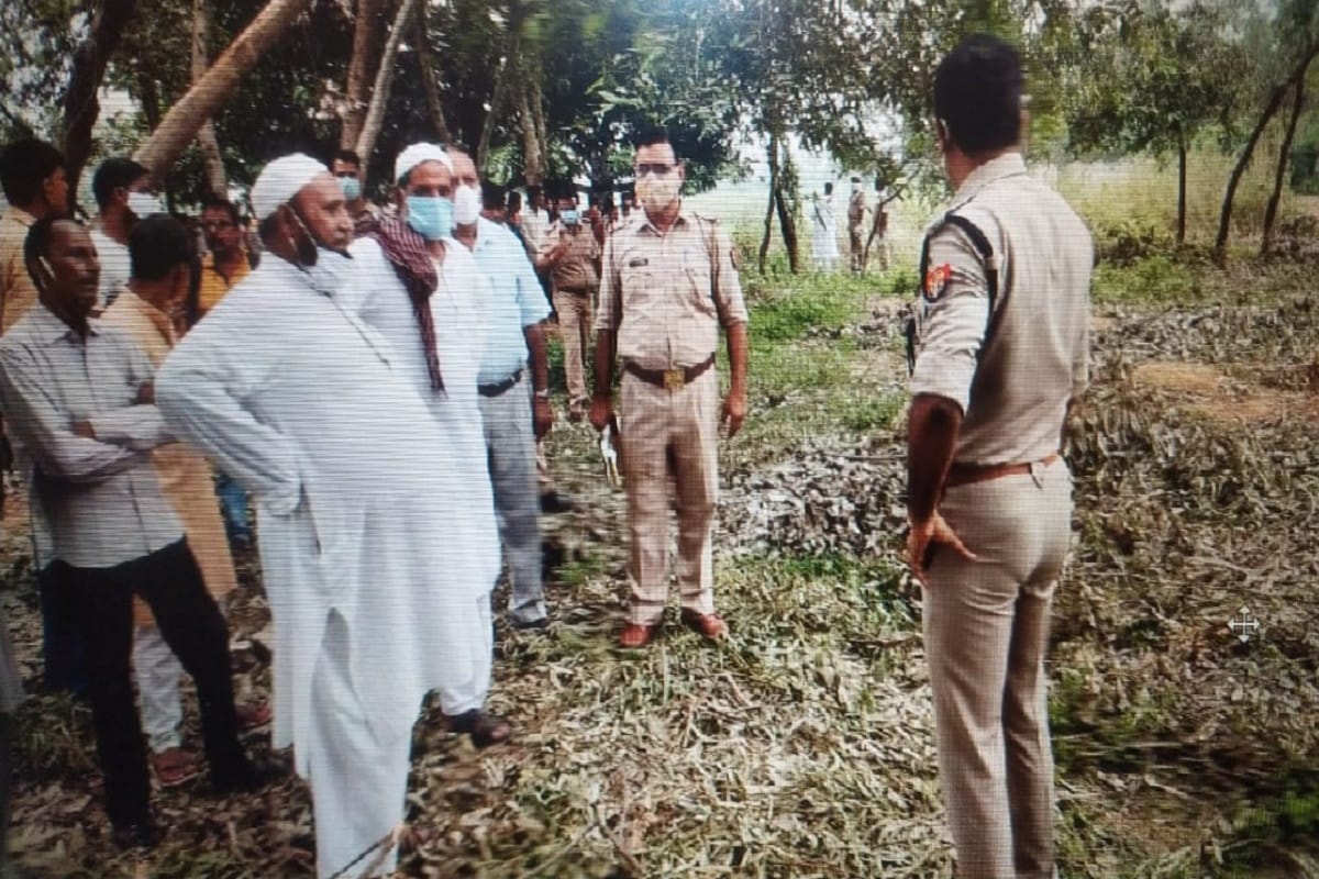 UP Crime News: A youth was murdered by a villager in Fulat village of Muzaffarnagar