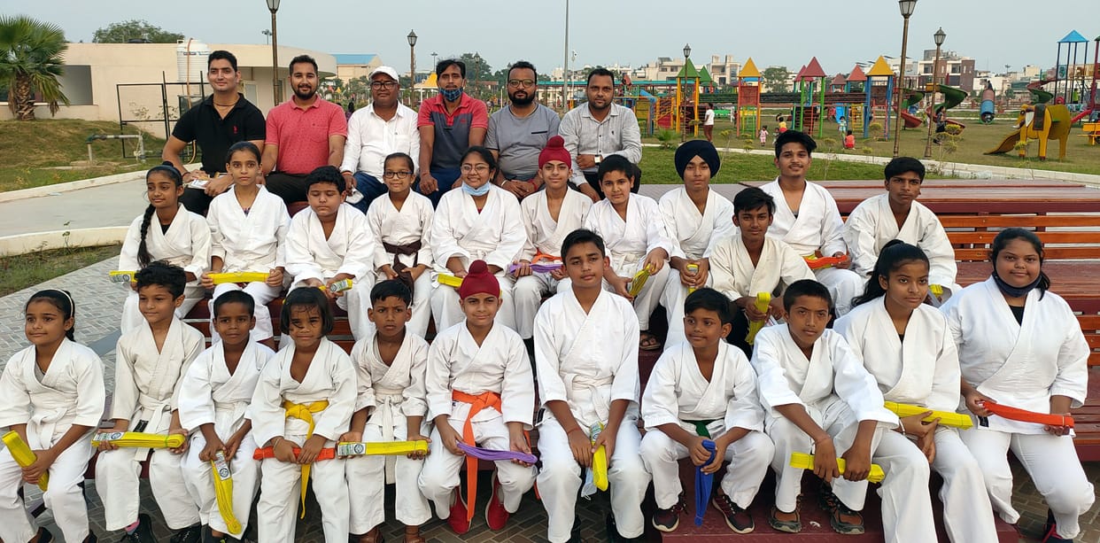 Players selected for state level karate competition