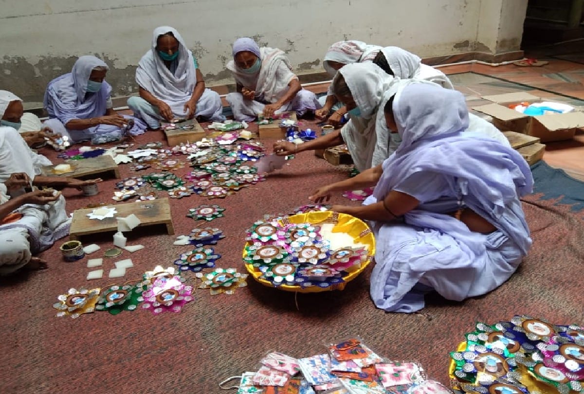 Vrindavan widows send rakhis to PM Narendra Modi on Raksha Bandhan