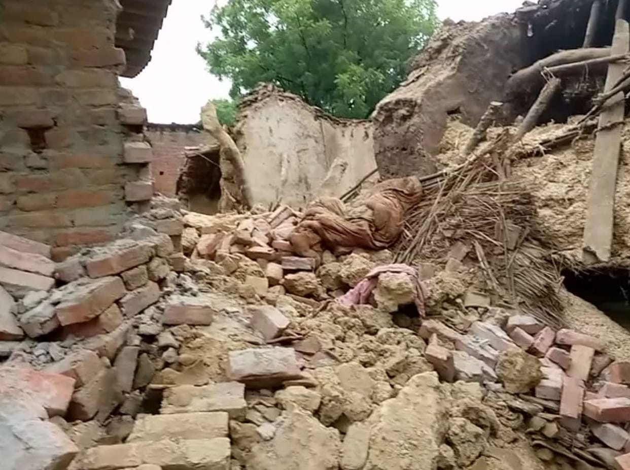 Wall fall down due to rain, four injured