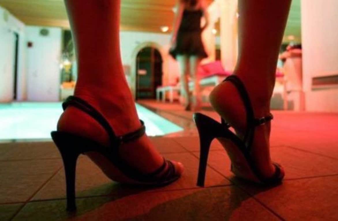 Prostitution in flat in Rohini Police caught broker and seven women