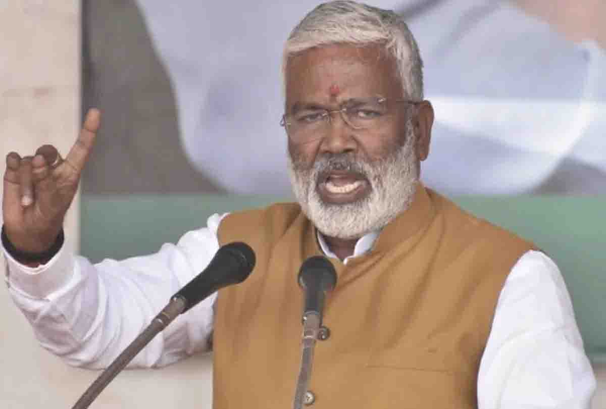 BJP state president Swatantra Dev Singh reached Hardoi