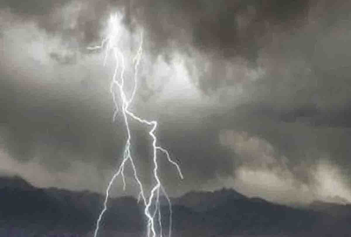 Woman died due to lightning in banda up