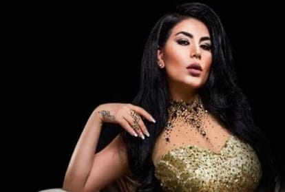 Afghanistan Pop star Aryna Saeed shared pictures says Joe Biden stop pakistan funding