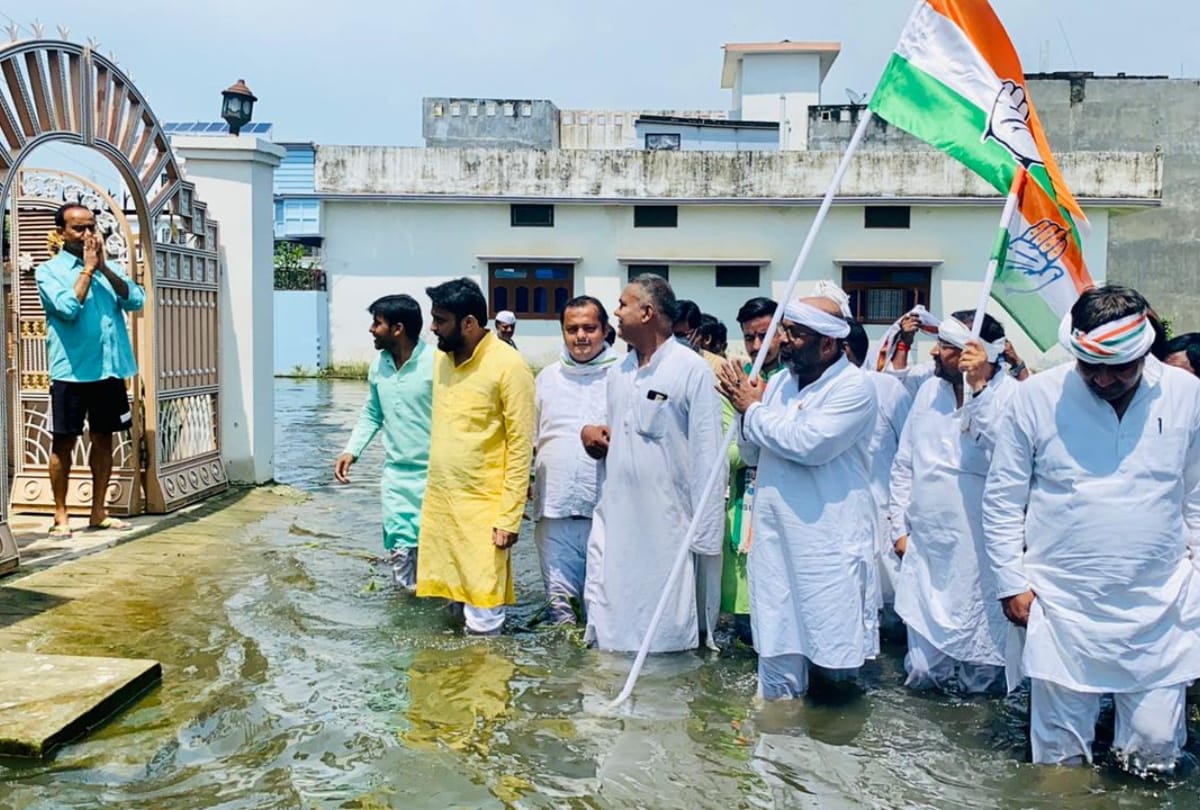 Ajay Kumar Lallu visited submerged localities of Gorakhpur
