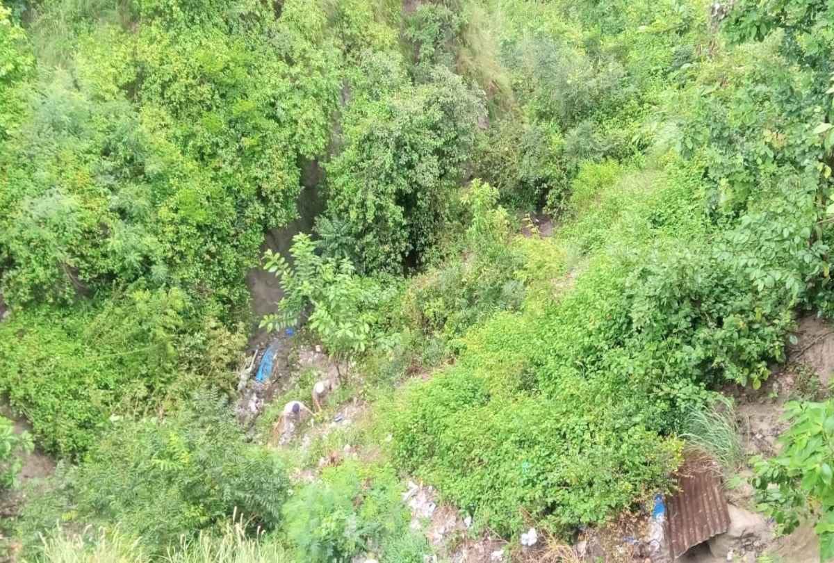 Car accident in una himachal pradesh, five injured
