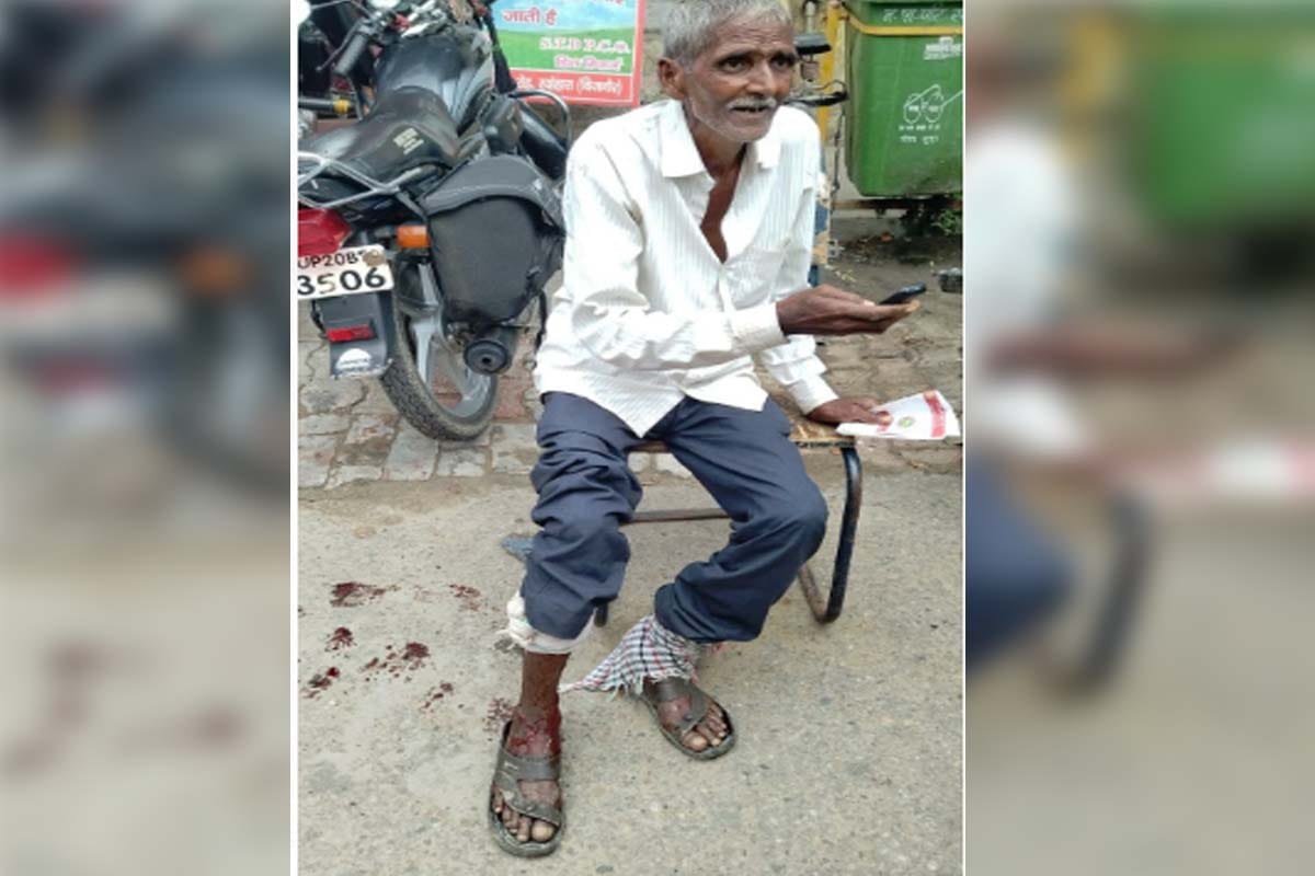 A sudden gun fire from Bank guard in Bijnor, five injured
