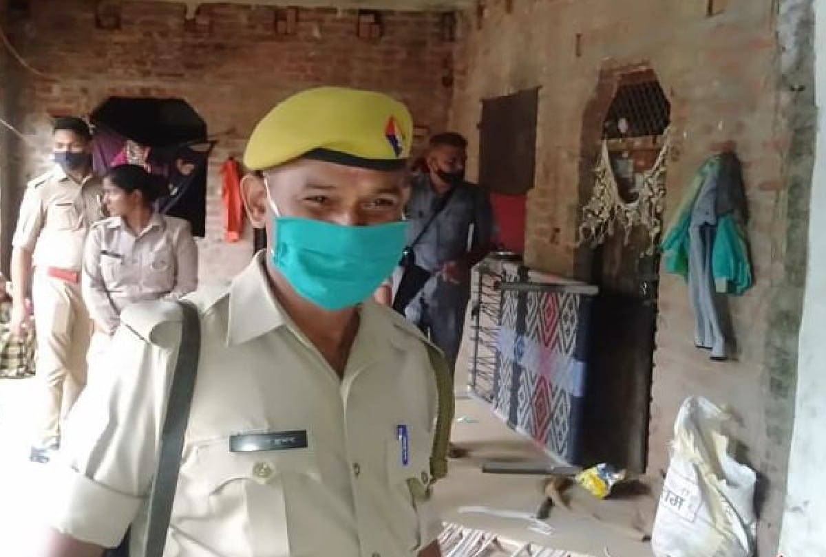 Married Woman Brutally Murdered In Eka Police Station Area Crime News