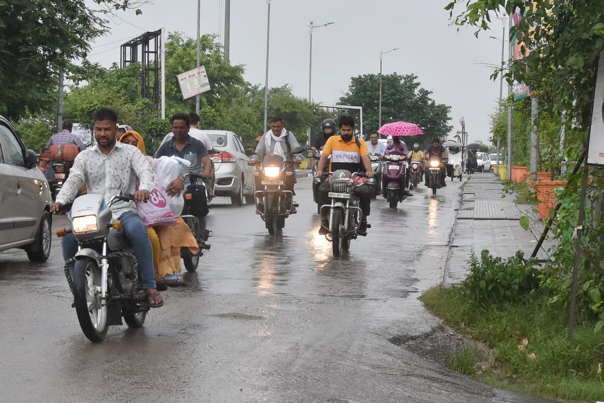 It rained all day long, the weather was pleasant
