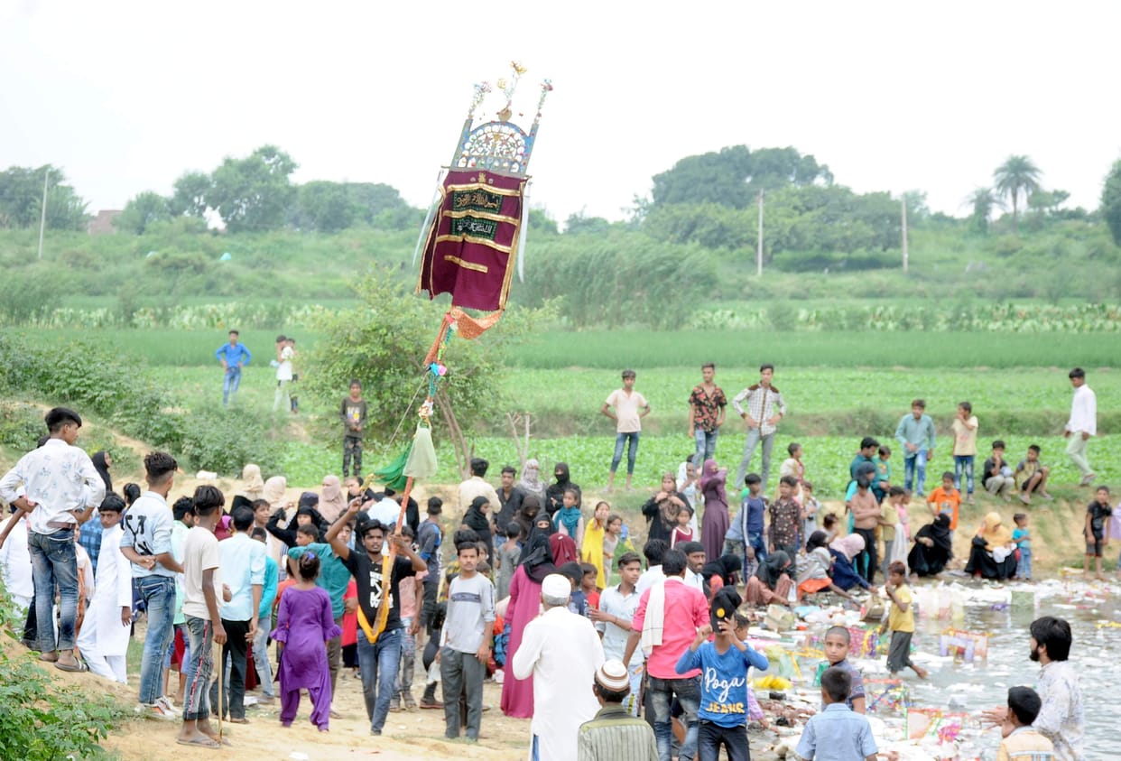 The ceremony of Muharram was performed with Ranjo Gum, the procession of Gum-e-Husseini was not taken out