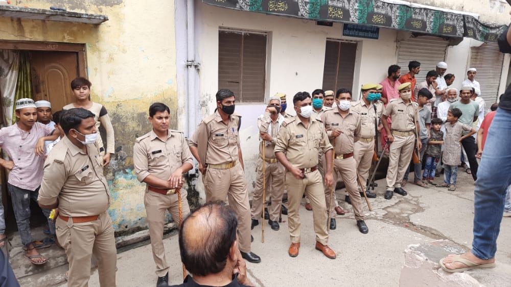 Police remained alert on Muharram, marched on foot