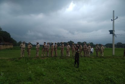 Pratapgarh: Youth dies in fierce firing in land dispute, condition of four people critical