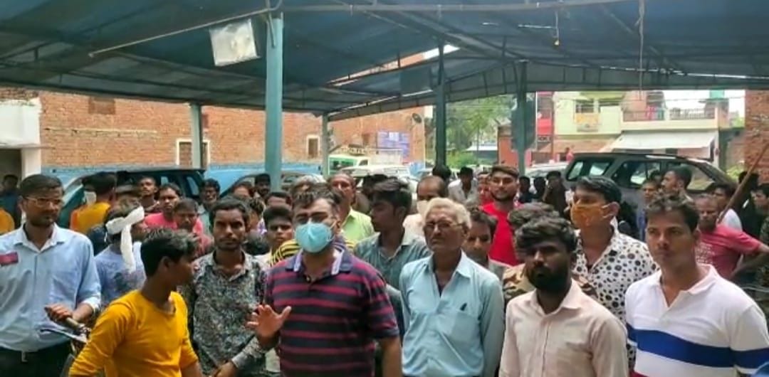 teen girl died due to carelessness of doctor in bharvari private hospital, hangama