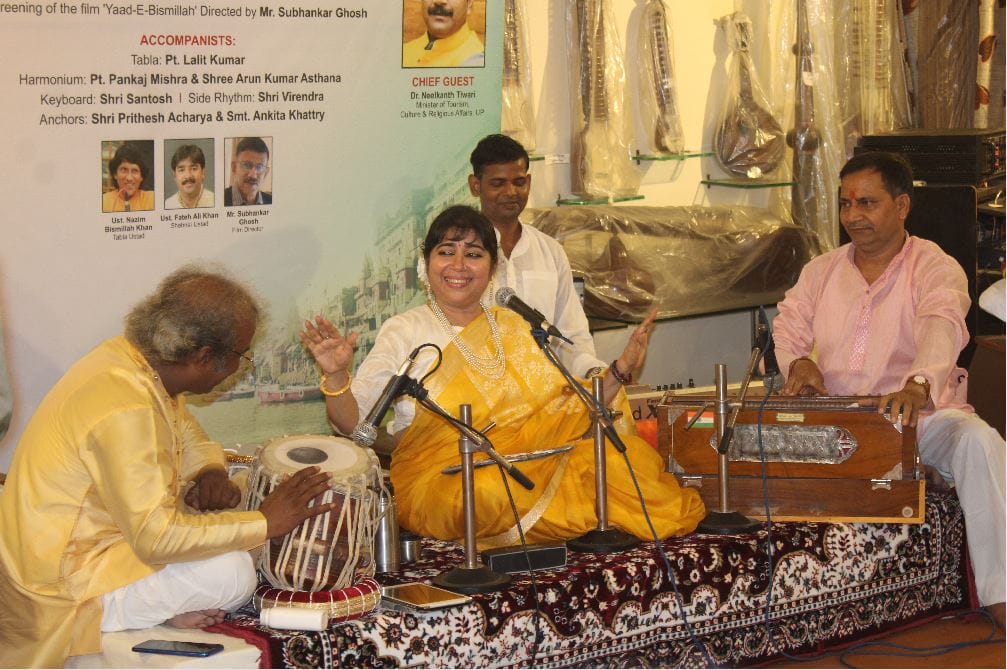 Bhavanjali presented to the maestro with shehnai saluted Bharat Ratna Bismillah Khan