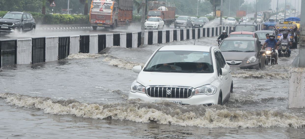 The rain showed the state of the system to the departments