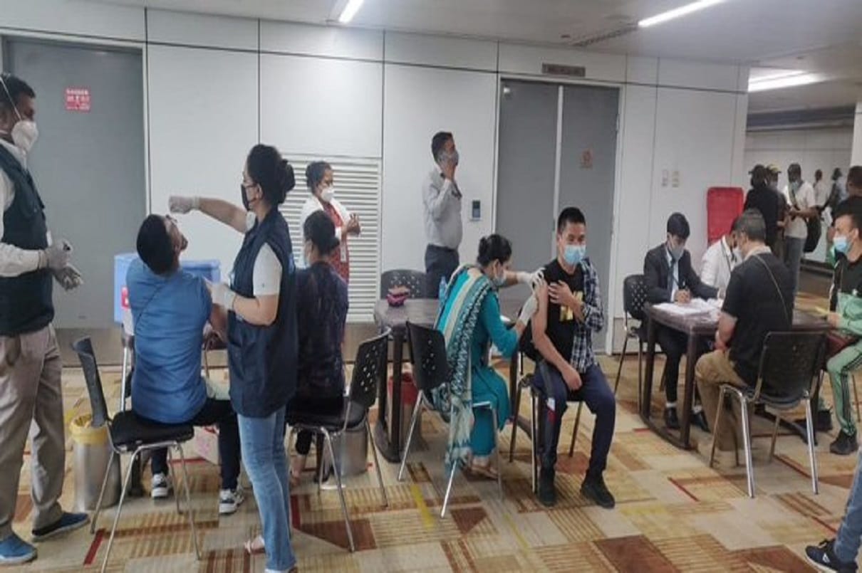 Afghanistan returnees with free Polio Vaccine and fIPV at delhi airport