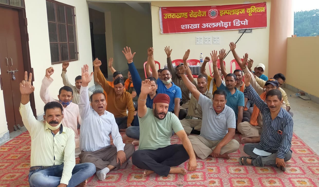 Roadways Employees Union strike, employees demonstrated