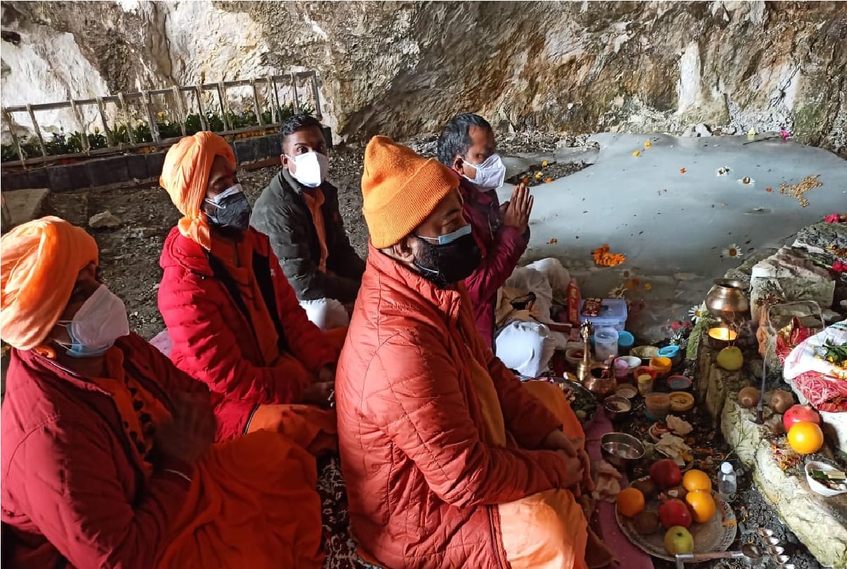 Chadi pujan in amarnath cave, jammu kashmir latest news